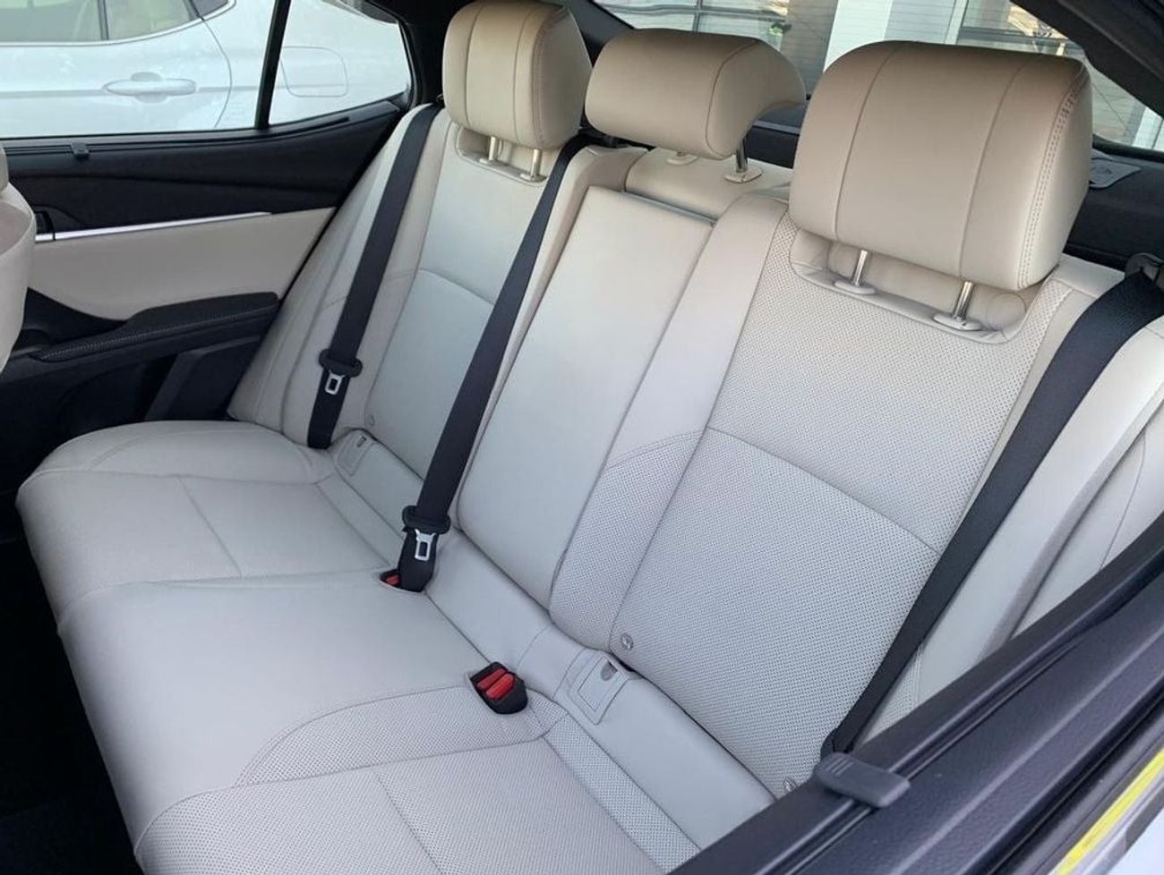 Toyota Camry 2025 TOYOTA CAMRY LIMITED 2.5L V4 HYBRID FULL OPTION