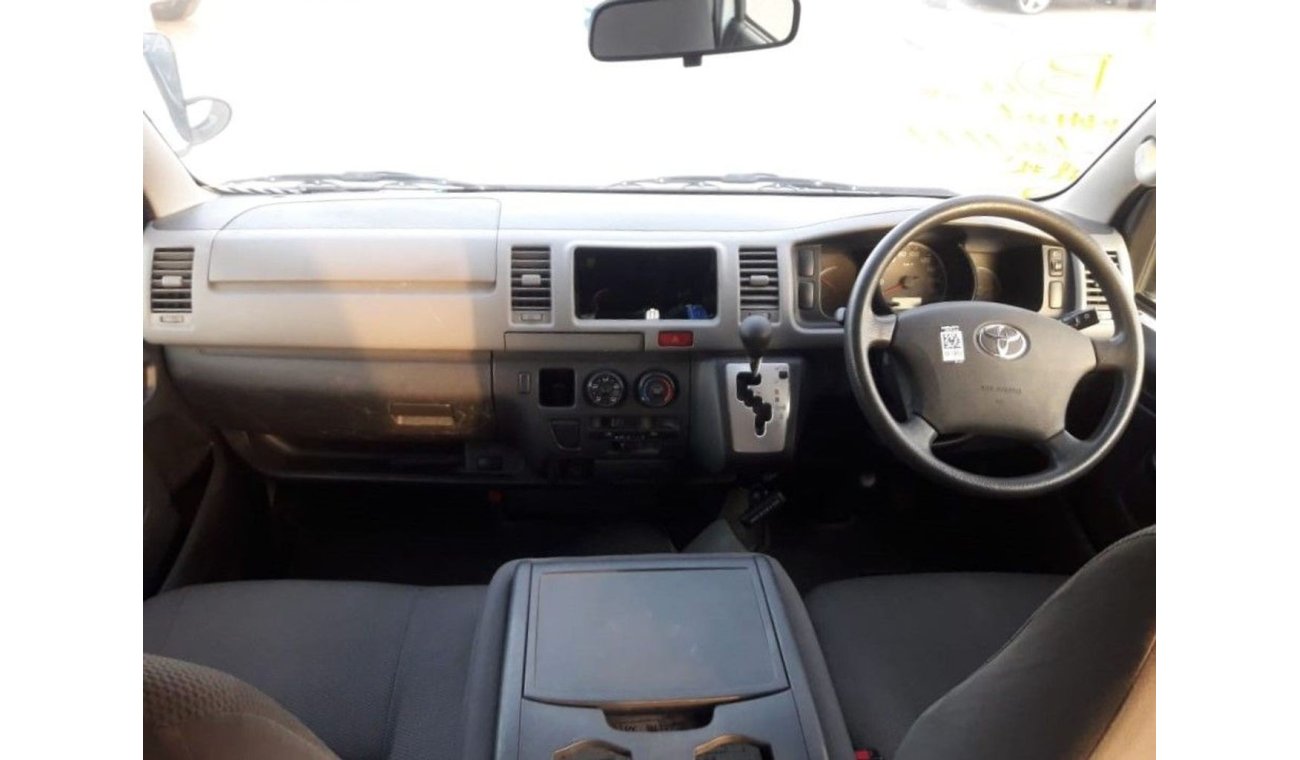 Toyota Hiace RIGHT HAND DRIVE  (Stock no PM 391 )