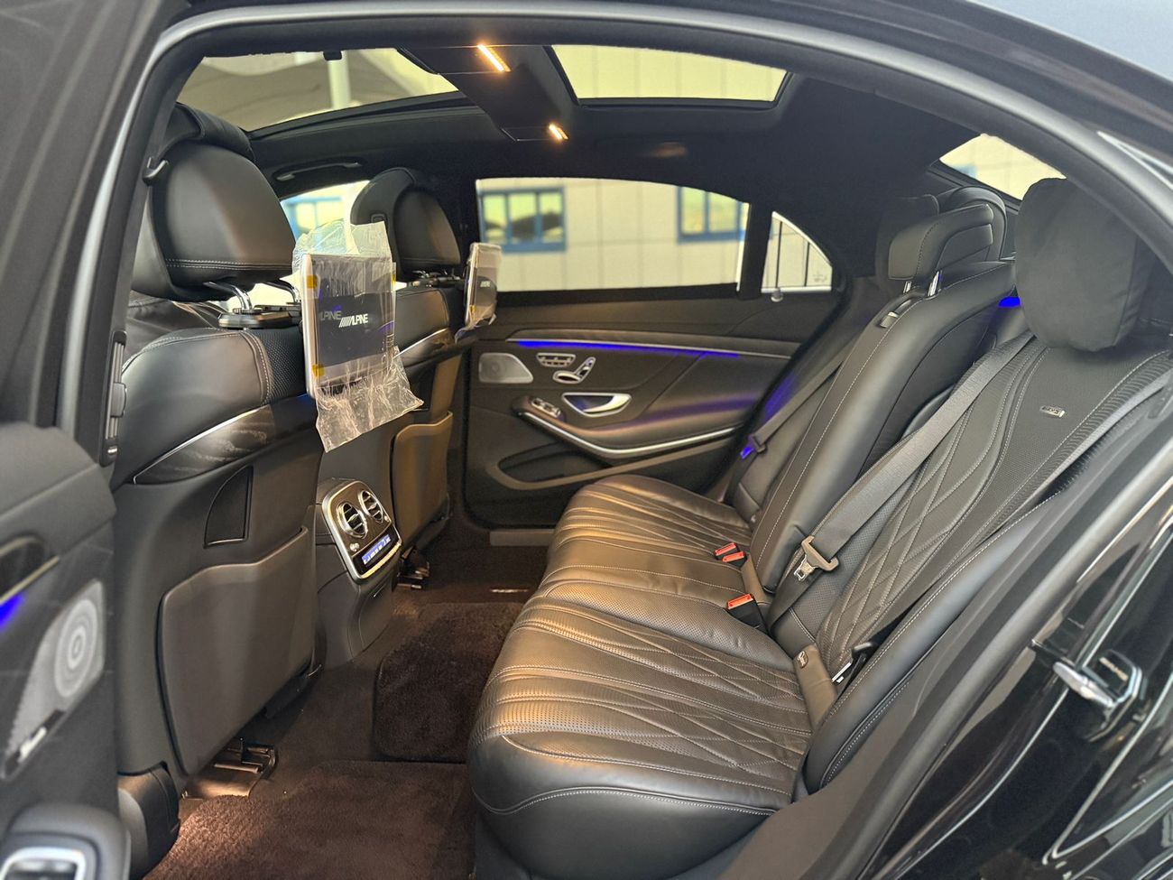 مرسيدس بنز GLE 53 AMG Full Option