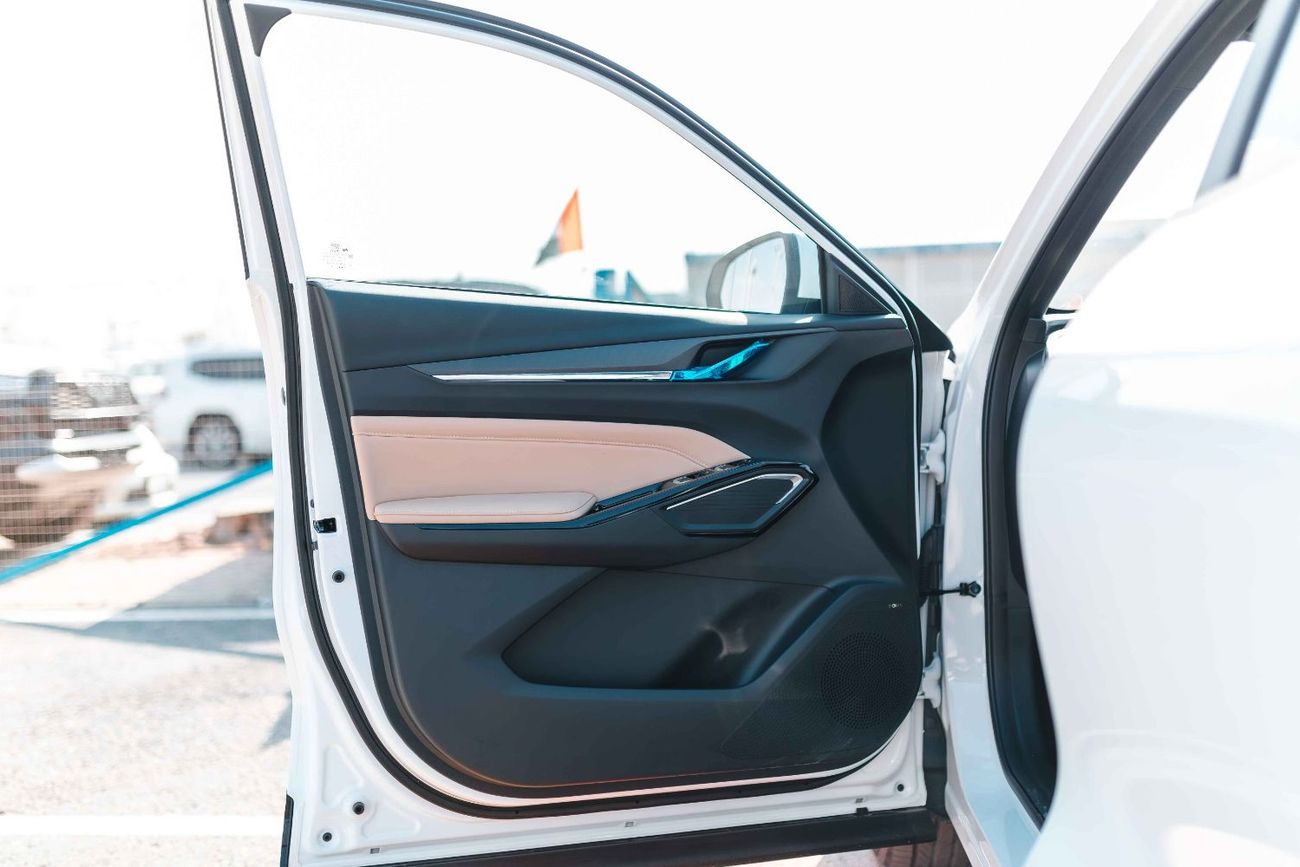 تشنجان CS55 بلس Changan CS55 PRO 1.5T 2026 (White)