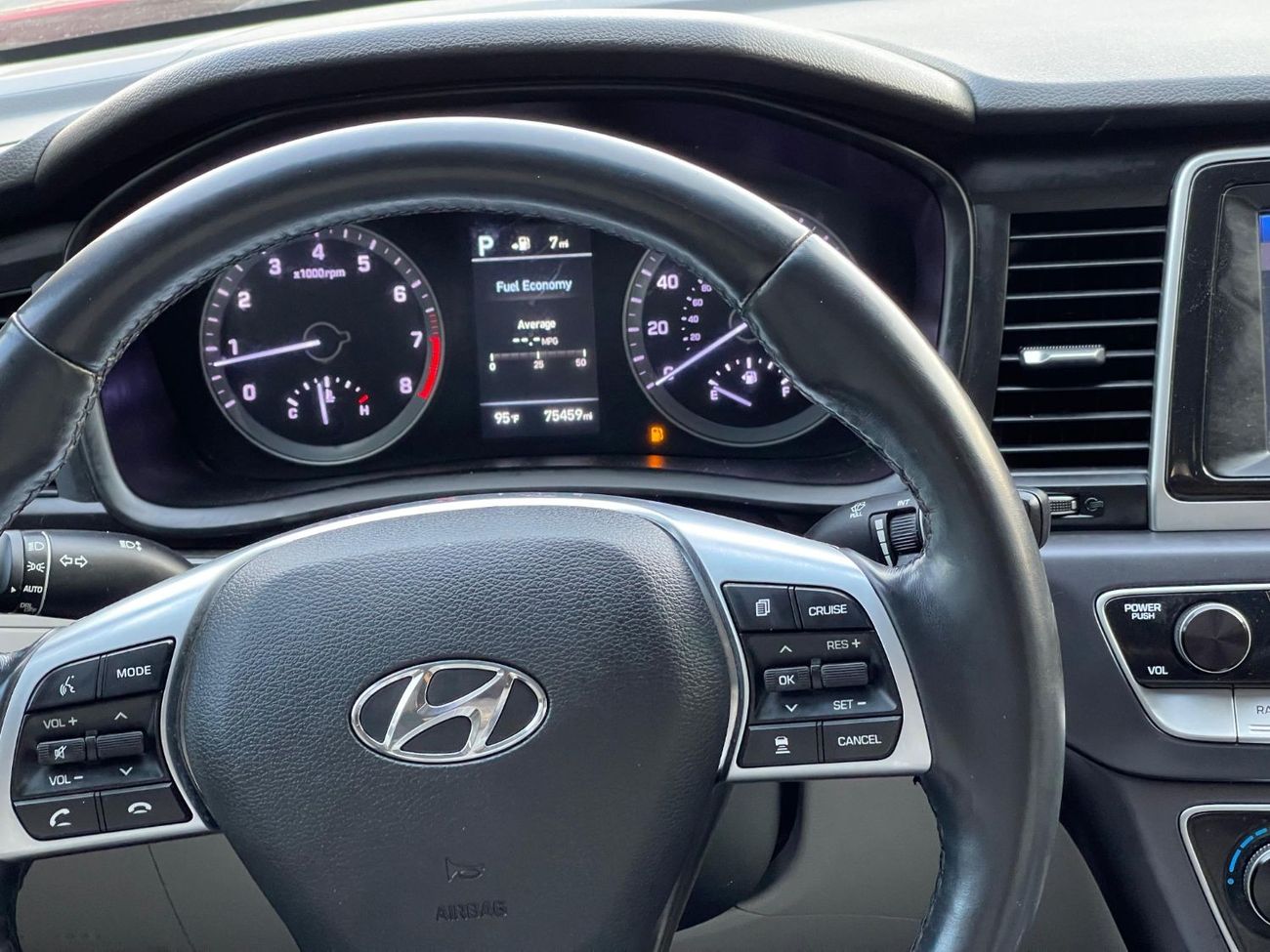 هيونداي سوناتا سوناتا ليمتد / 2019 / 2.4 لتر / مواصفات كاملة