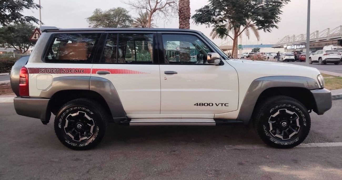 نيسان باترول سوبر سفاري