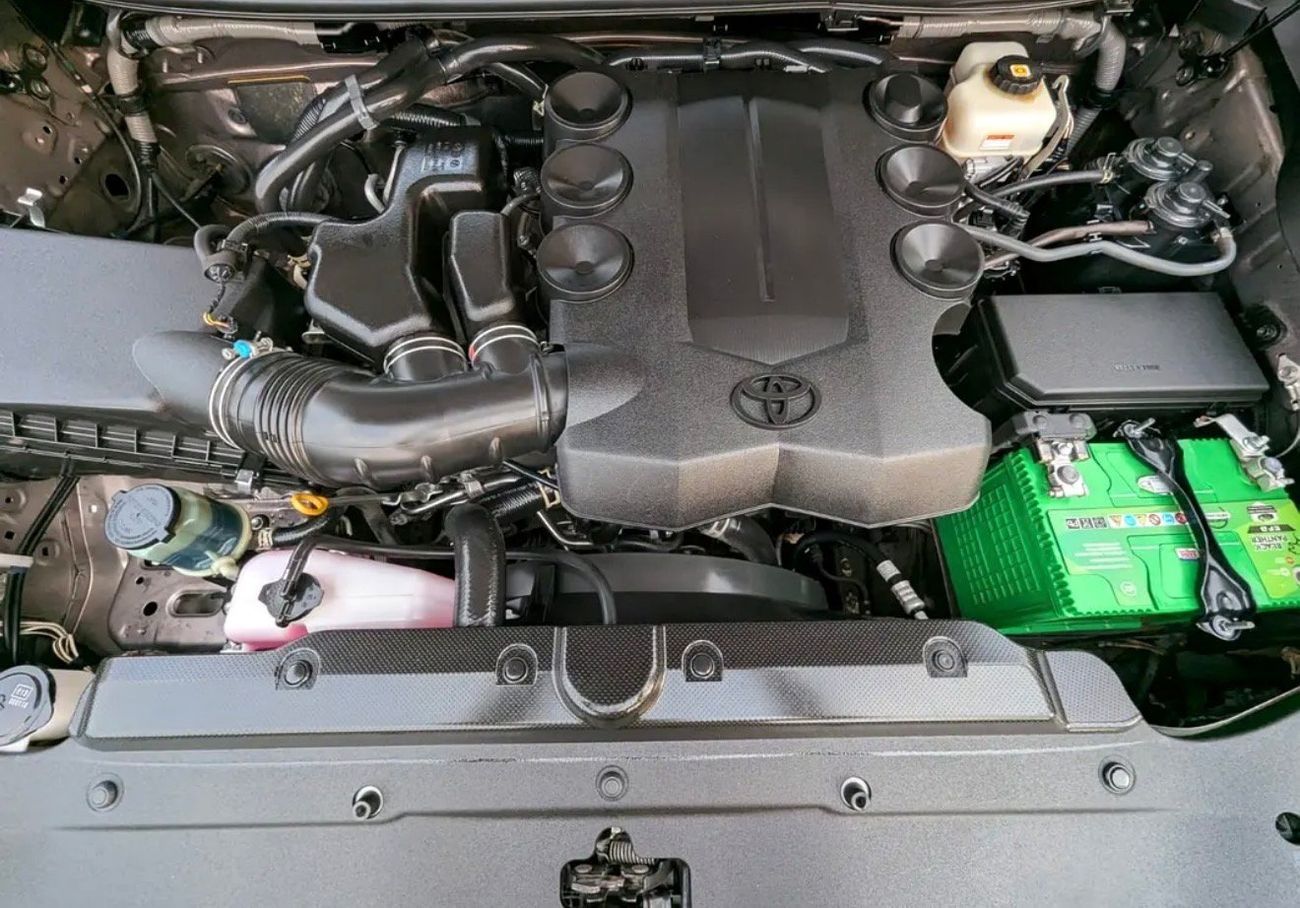 تويوتا برادو 2023 MODEL Full Option V6 4.0L Engine Car is very clean and Perfect Condition