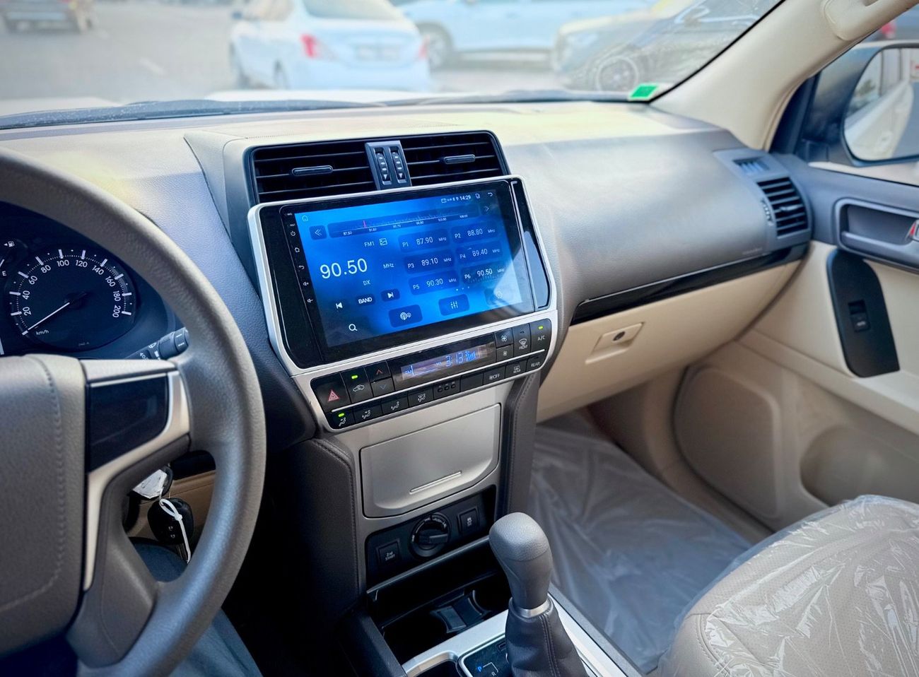 تويوتا برادو 2019 TX-L V4 2.7L Full Option Very Clean and Perfect Condition