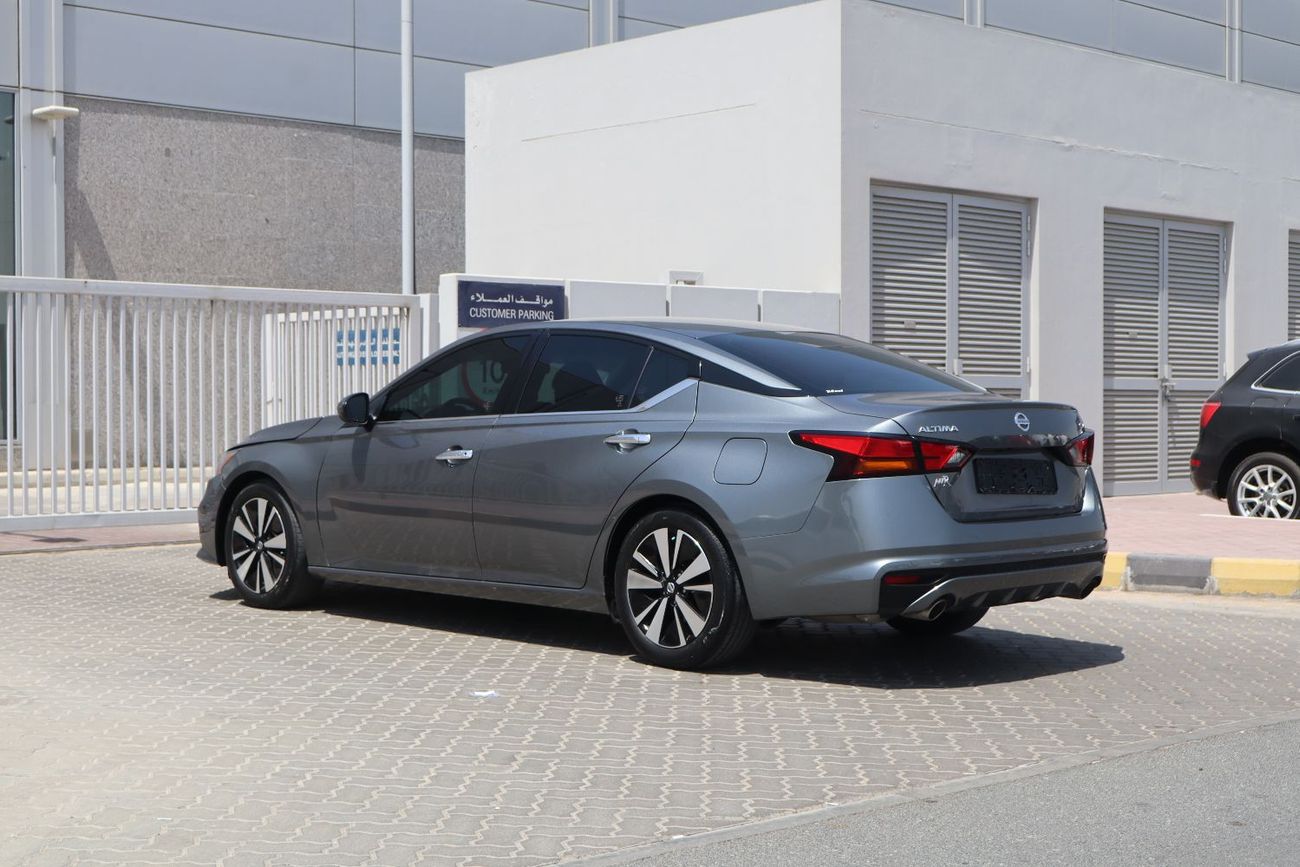 Nissan Altima SV 2.5L