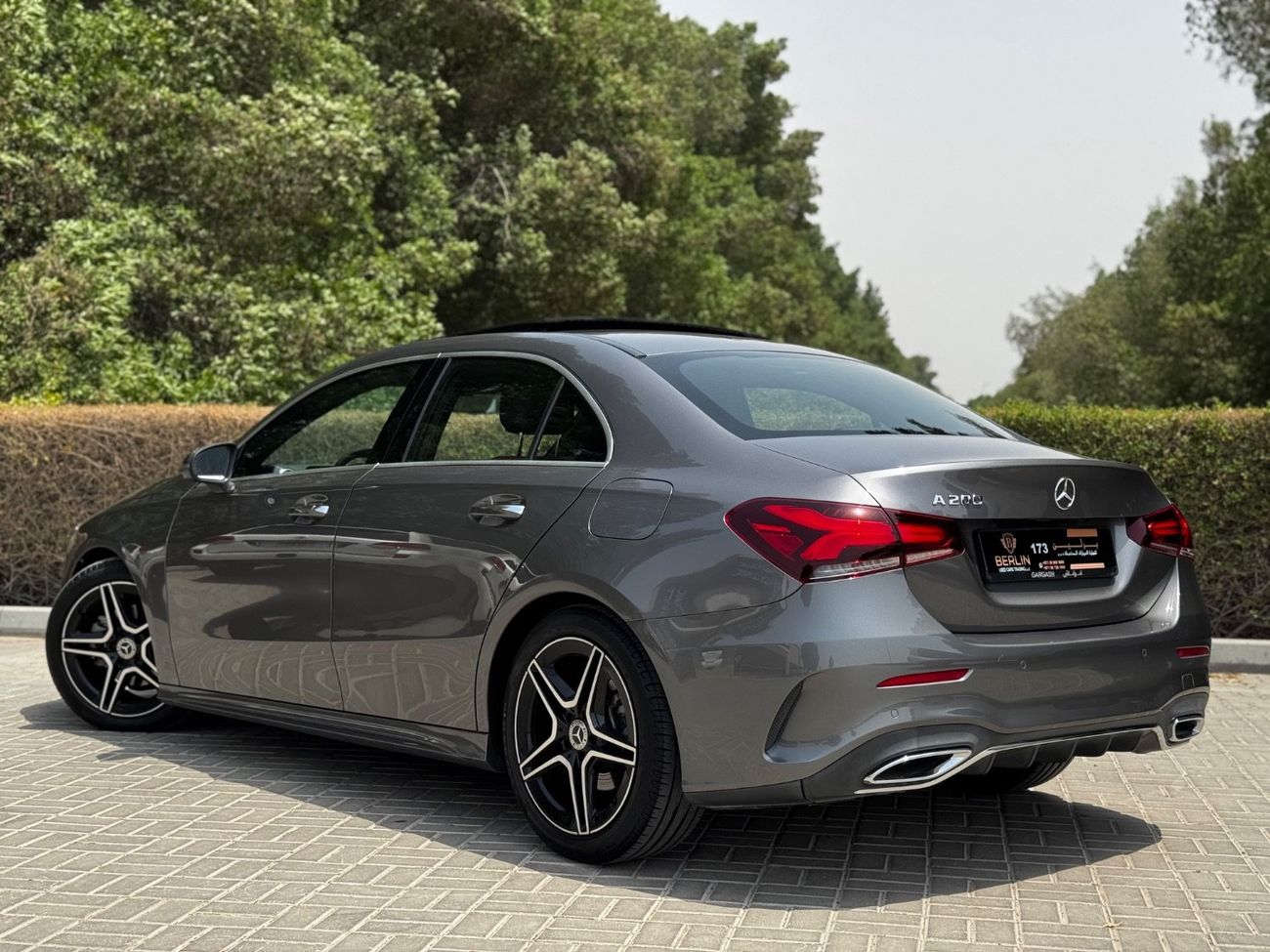Mercedes-Benz A 200 Premium 2.0L