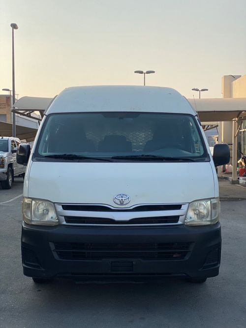 تويوتا هاياس