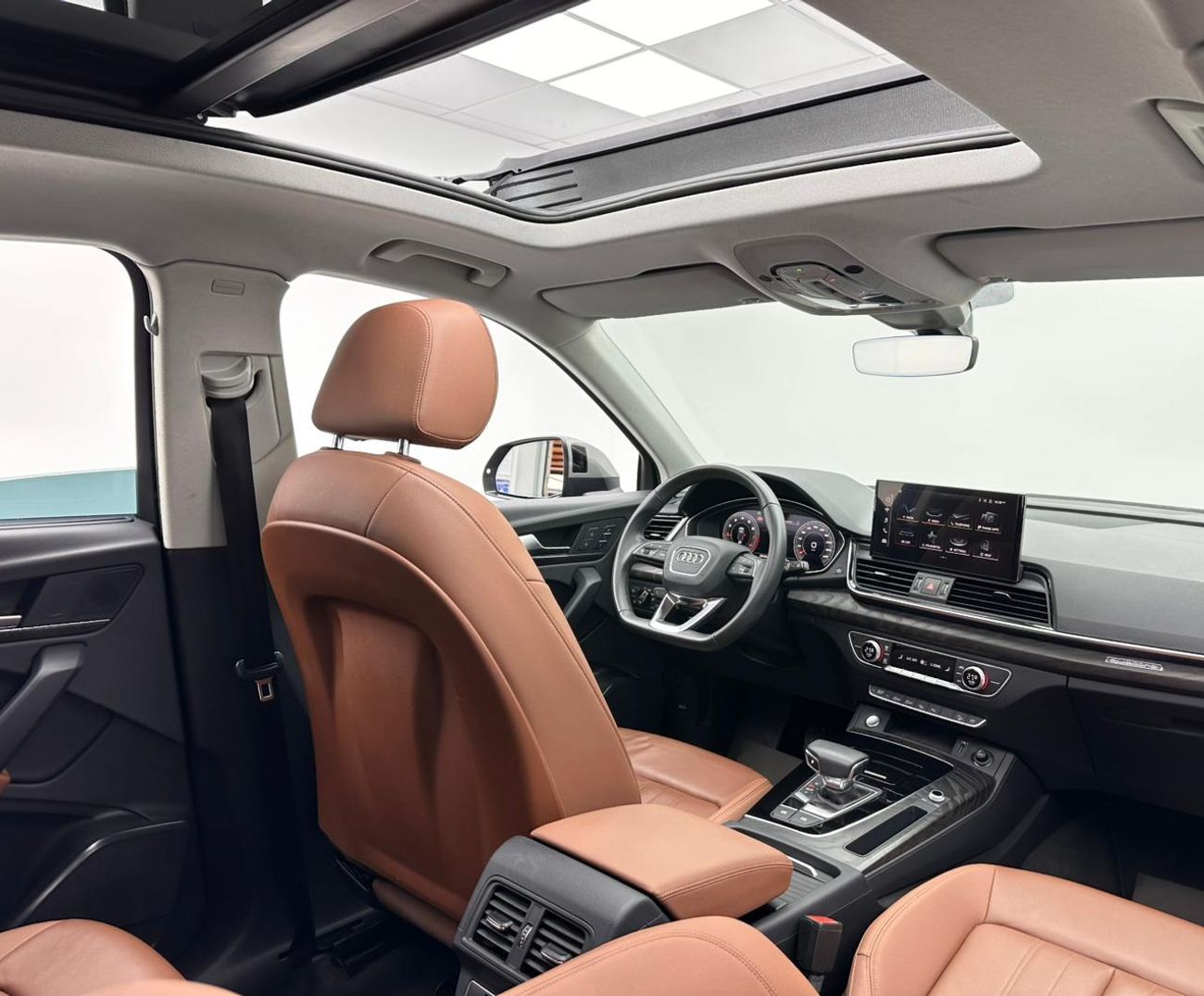 أودي Q5 2022 Audi Q5 45 TFSI Quattro, 1 Year Warranty Unlimited KM, Full Service History, GCC