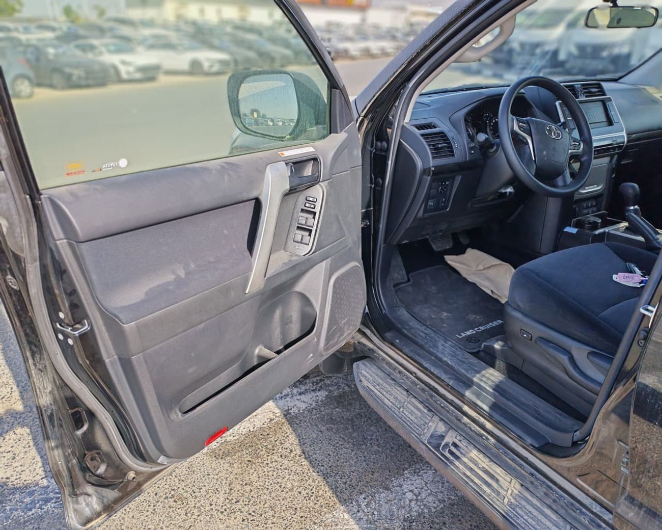 تويوتا برادو 2023 Toyota Prado TXL 5-Seater with Sunroof (Spare-Down) 2.8L 4-Cyl Diesel A/T 4WD Export Only