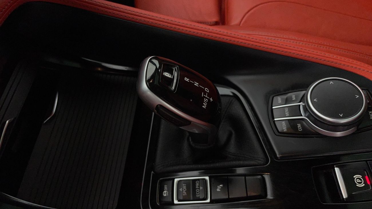 بي أم دبليو X2 SDRIVE 20I M SPORT 2 | بدون دفعة مقدمة | اختبار قيادة مجاني للمنزل