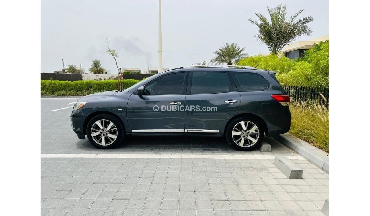 Nissan Pathfinder SL || Sunroof || GCC || 7 seater || Well Maintained || BOOKED !!!