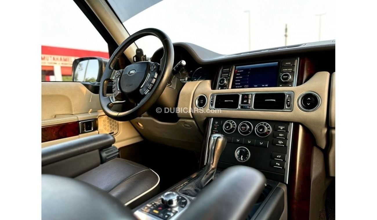 Land Rover Range Rover low mileage, ACCIDENT FREE, origenal paint.