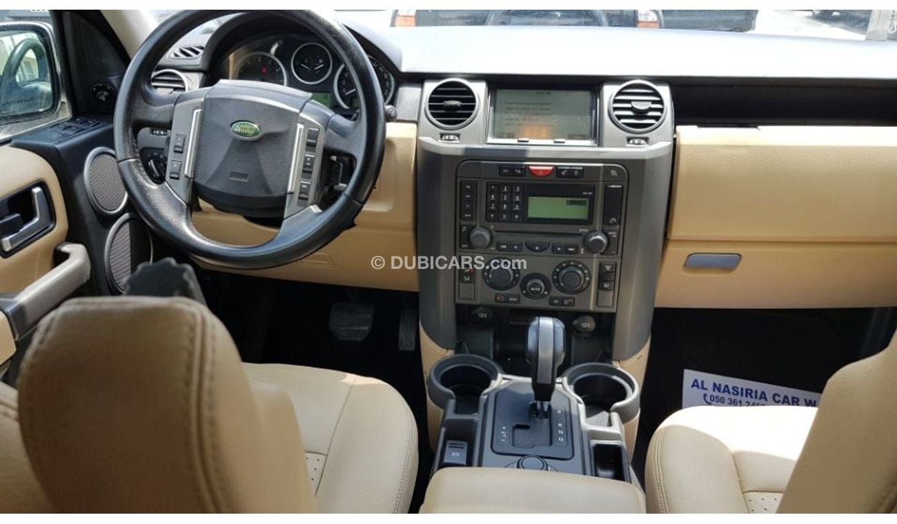 Land Rover Discovery 2007 model Gulf specs Full options 3 sunroof  clean car wellmaintaned