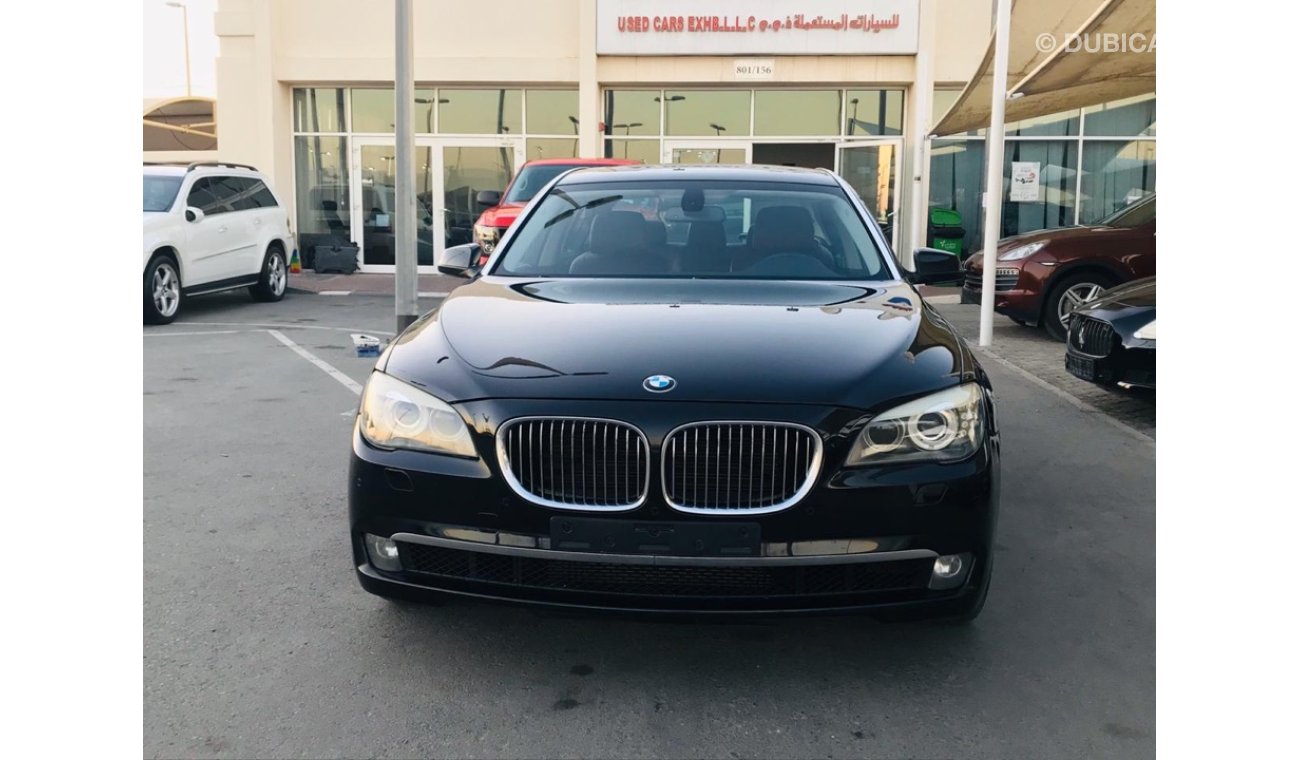 BMW 740Li Bmw740 model 2010GCC car prefect condition full service full option low mileage