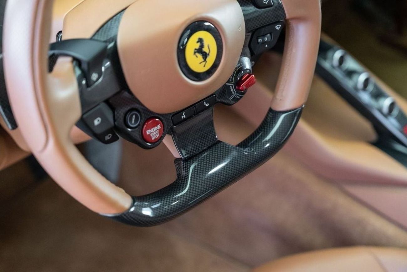 فيراري 812  سوبرفاست