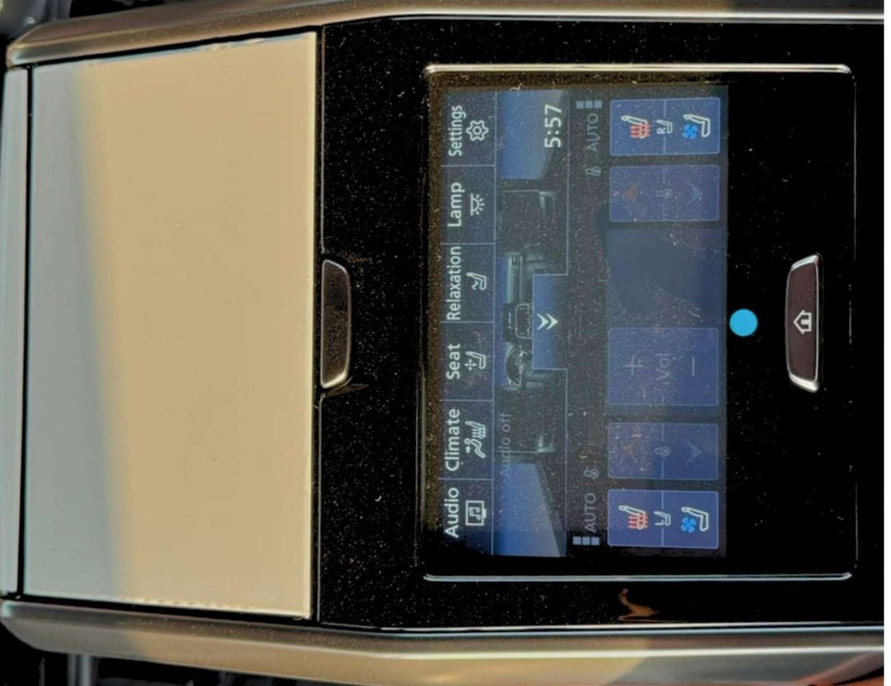Lexus LX600 VIP 3.5L PETROL || RADAR / 360*CAMERA / LEATHER WITH PWR SEATS / SUNROOF / REAR ENTERTAINMENT SCREEN
