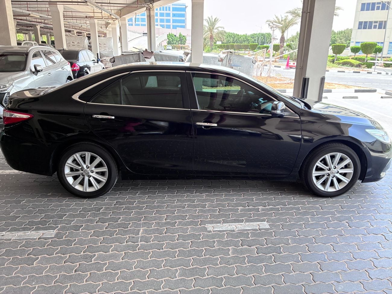 Toyota Camry SE
