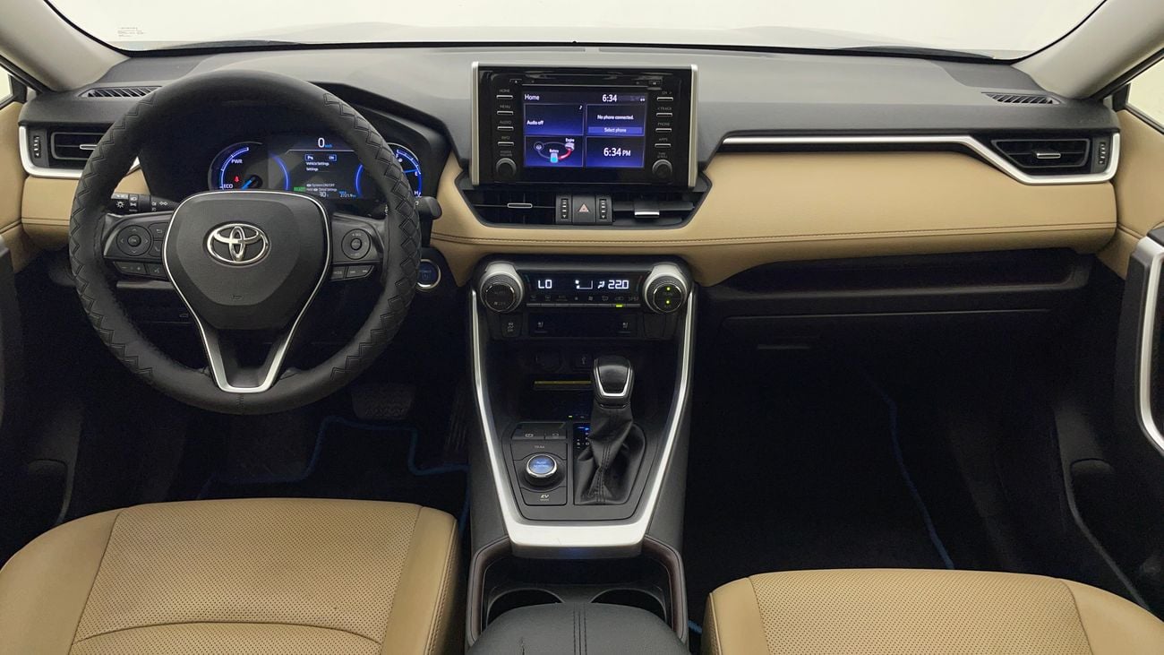 تويوتا راف ٤ VXR HEV 2.5 | بدون دفعة مقدمة | اختبار القيادة في المنزل