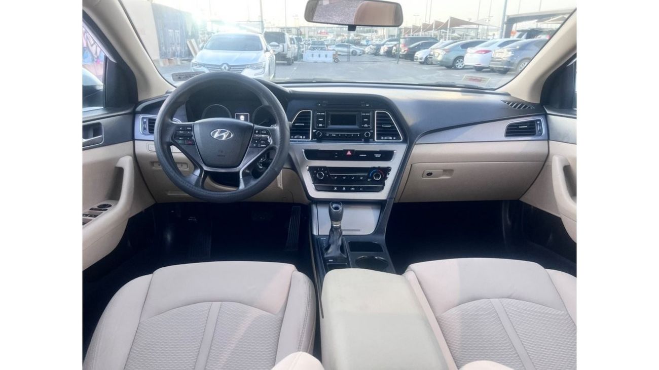 Hyundai Sonata SE