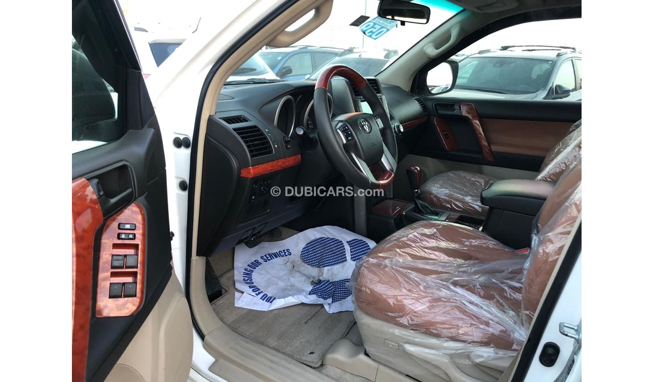 Toyota Prado 4000 CC Petrol, DVD, Headrest DVD's, Push Start Button, LOT-33026