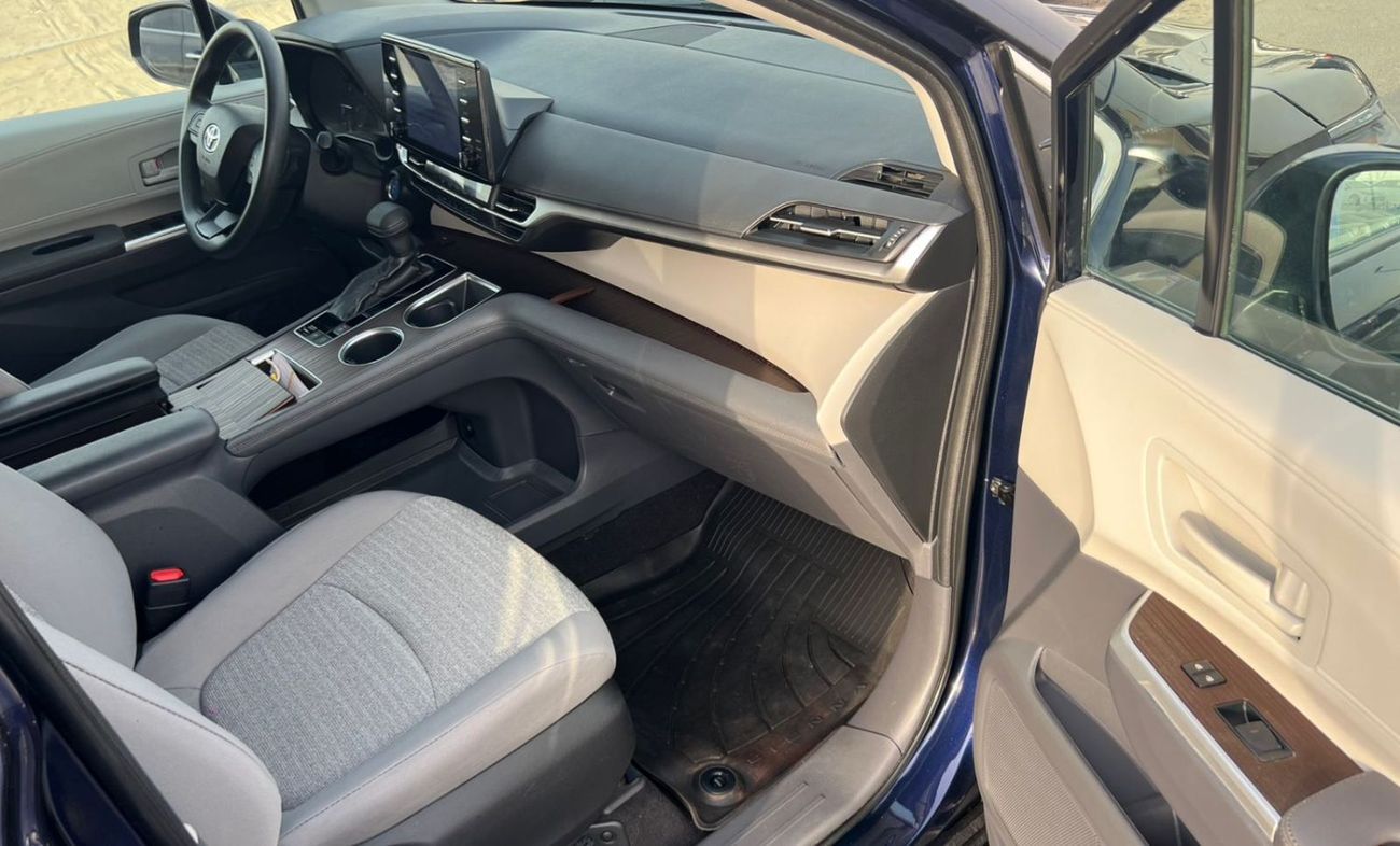 تويوتا سيينا 