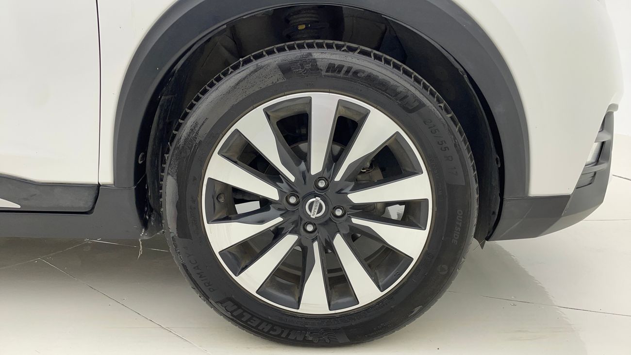 Nissan Kicks SL 1.6 | Zero Down Payment | Free Home Test Drive