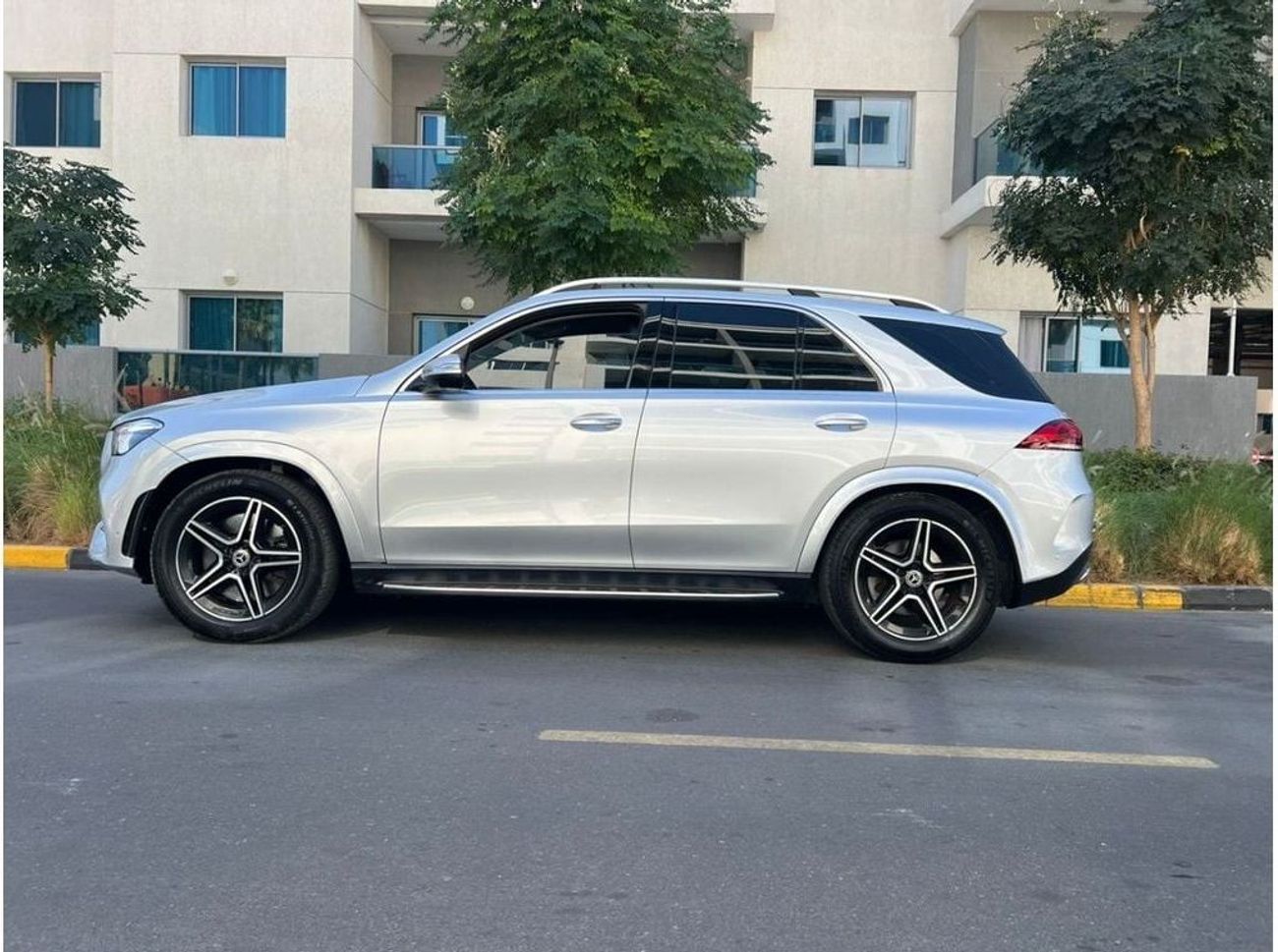 Mercedes-Benz GLE 450 2019 Mercedes Benz GLE450 4Matic - 3.0L V6 - Intercooled Turbo - 360* CAM - HUD - Japanese Spec