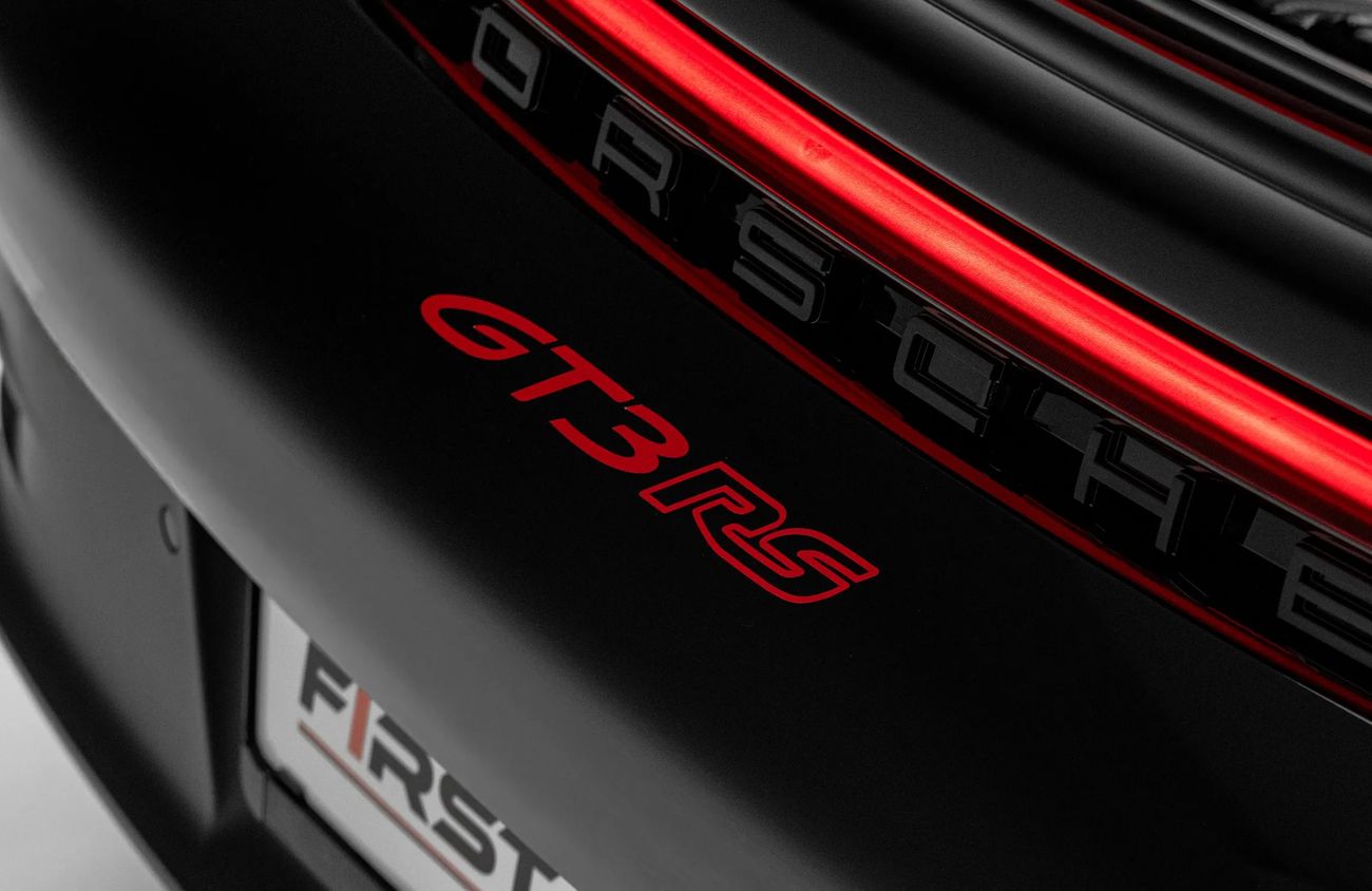 Porsche 911 4.0L F-6 Naturally Aspirated Engine