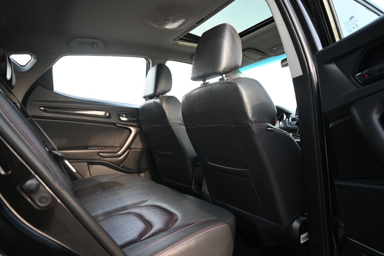 JAC S3 Plus EMI 550 AED - JAC WARRANTY 2028 - JAC S3+ - APPLE CARPLAY - ORIGINAL PAINT - GCC