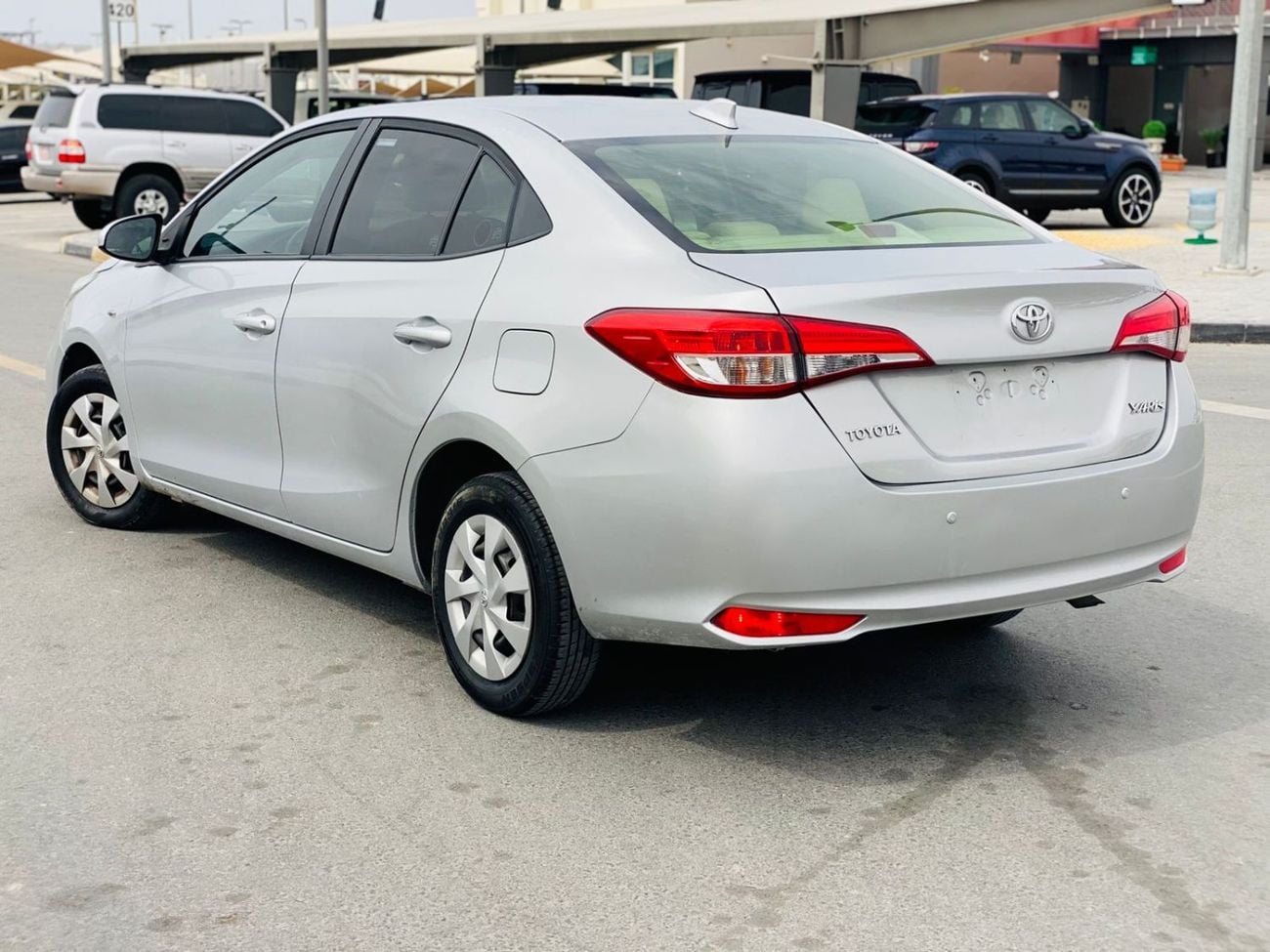 تويوتا يارس 1.5L E
