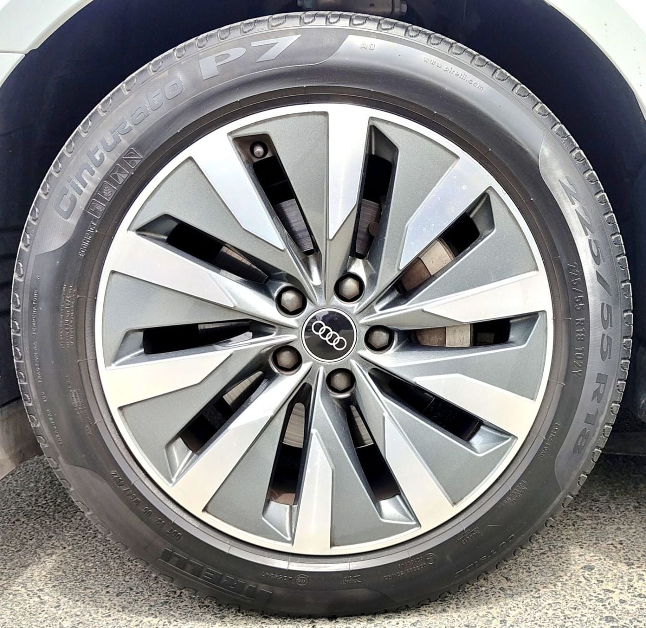 Audi A6 40 TFSI Warranty & Service Accident Free 2023 GCC