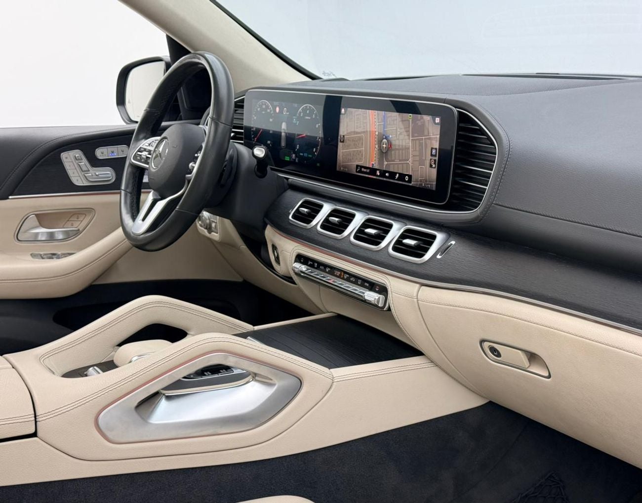 مرسيدس بنز GLE 450 2019 Mercedes Benz GLE450, Warranty, Full Service History, Excellent Condition, GCC