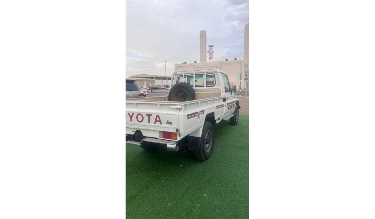 Toyota Land Cruiser Pick Up Toyota Land Cruiser Pickup V6 4.5