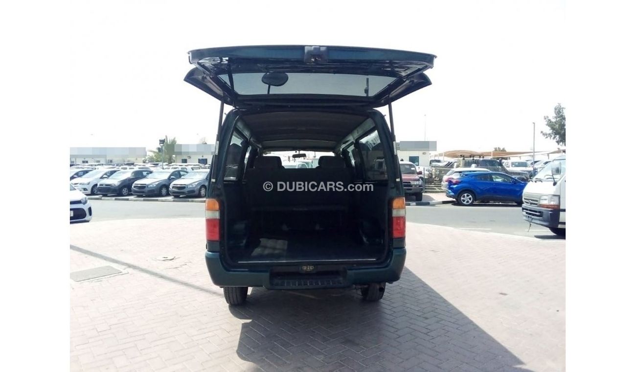 تويوتا هاياس TOYOTA HIACE VAN RIGHT HAND DRIVE(PM17764)