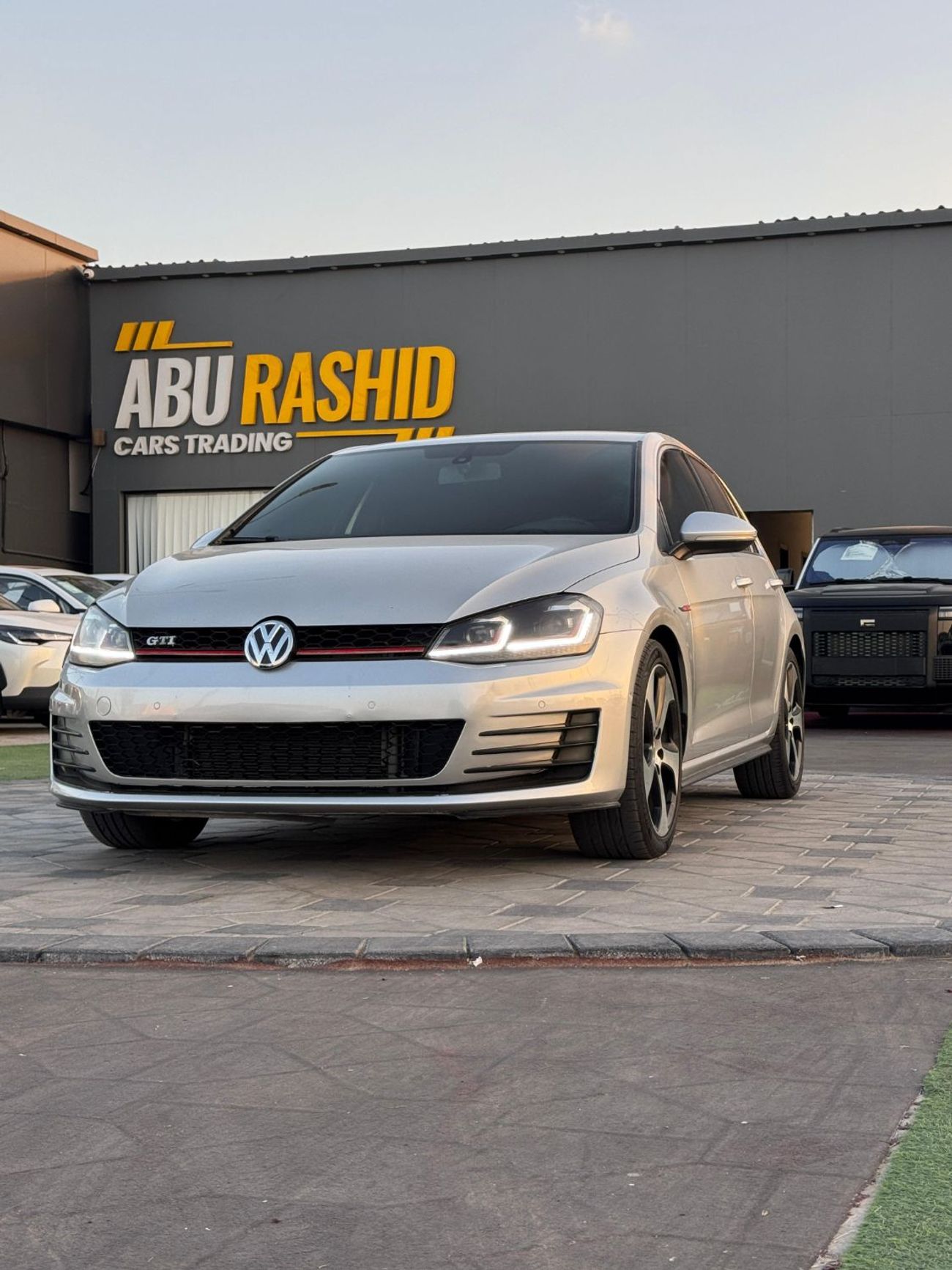 فولكس واجن جولف GTI