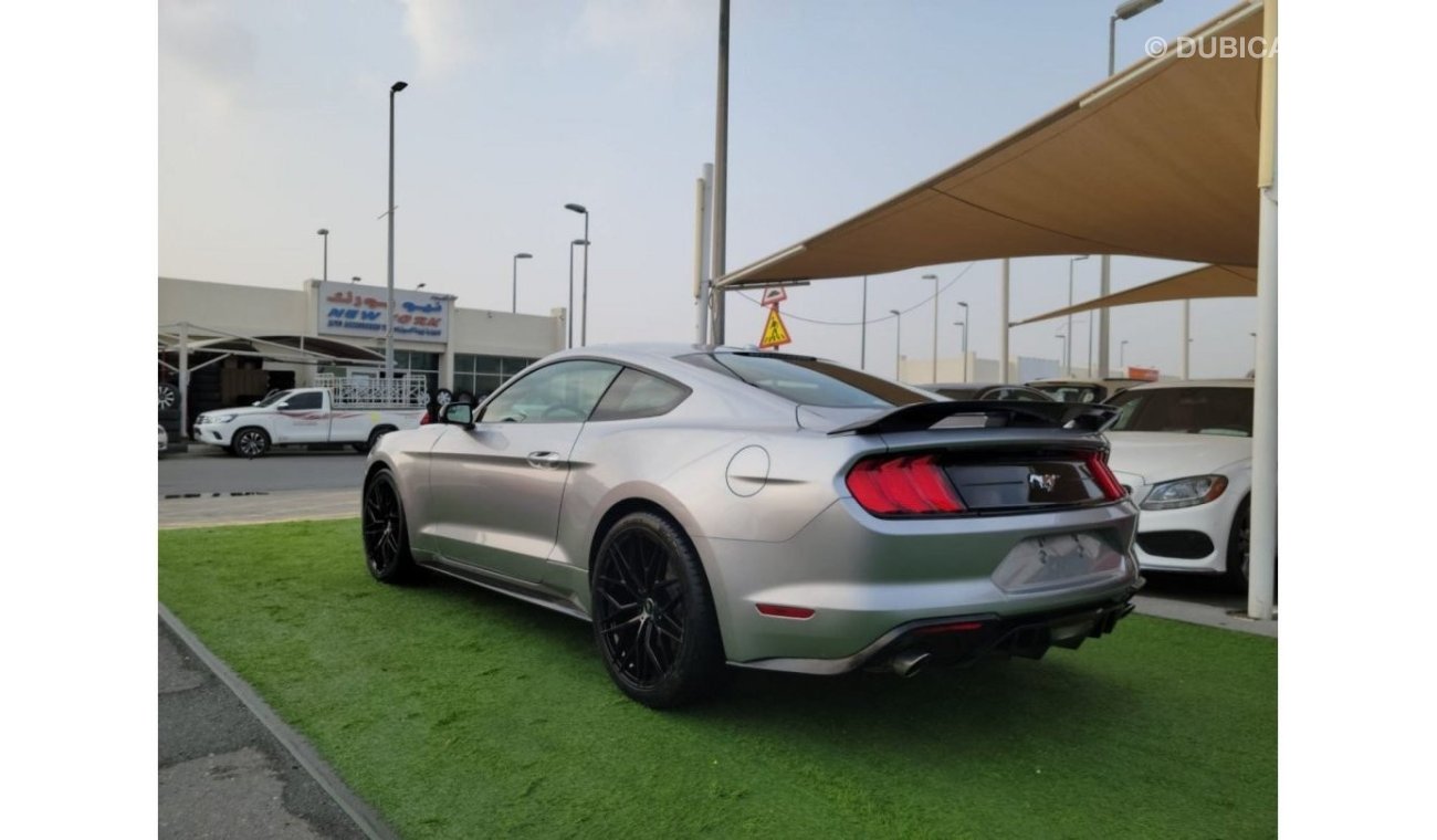 Ford Mustang EcoBoost Premium