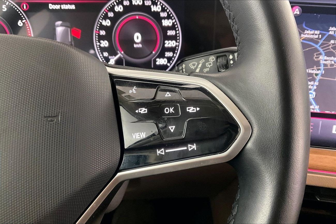 Volkswagen Touareg Highline | National Day Celebration | Guaranteed Warranty | 0 Down Payment