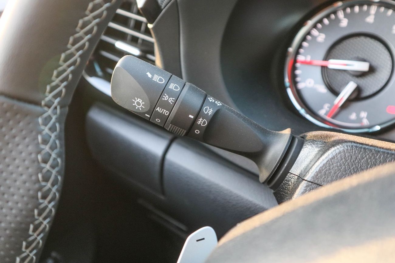 تويوتا هيلوكس GR Sport 4.0L