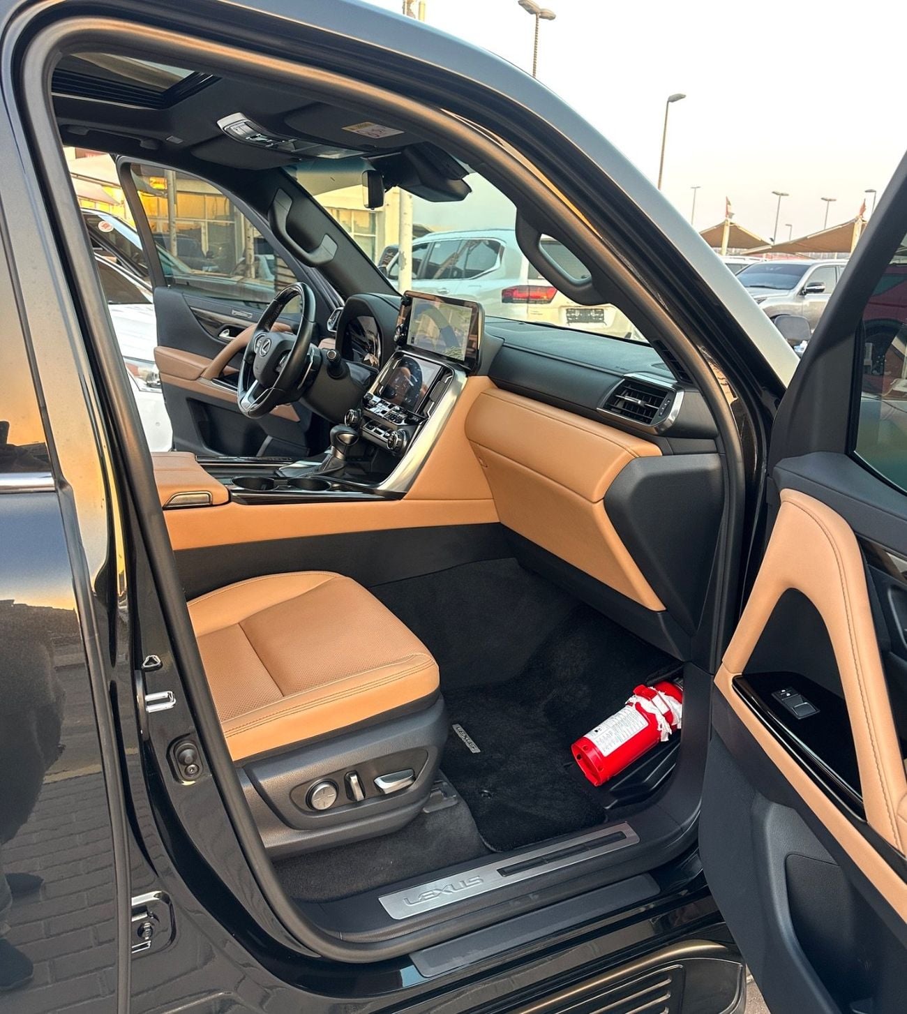 لكزس LX 600 PRESTIGE