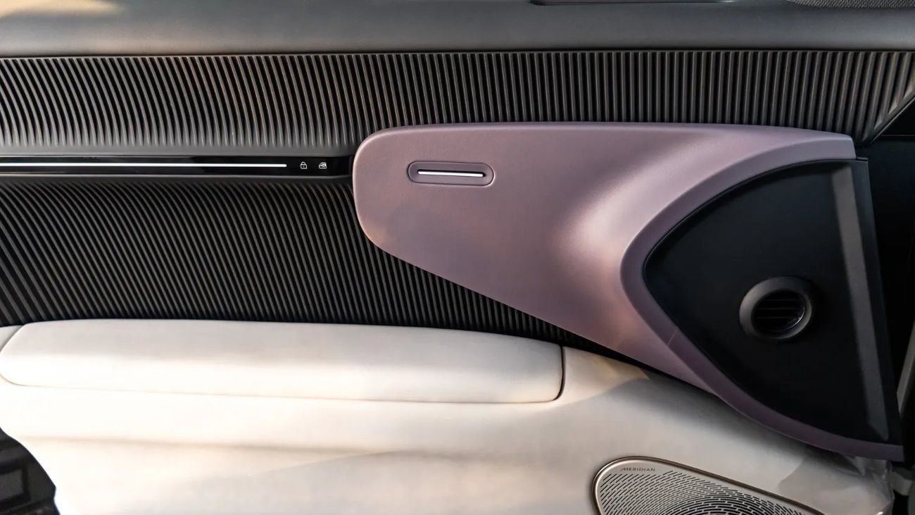 أفاتر 12 2025 |  AVATR 12 ULTRA EXTEND RANGE 21 INCH WHEEL