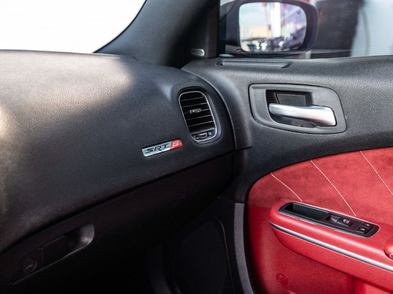 دودج تشارجر SRT8 Super Bee 6.4L