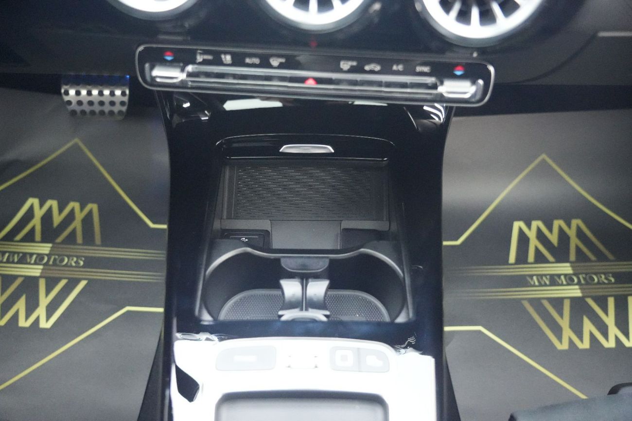 مرسيدس بنز CLA 200