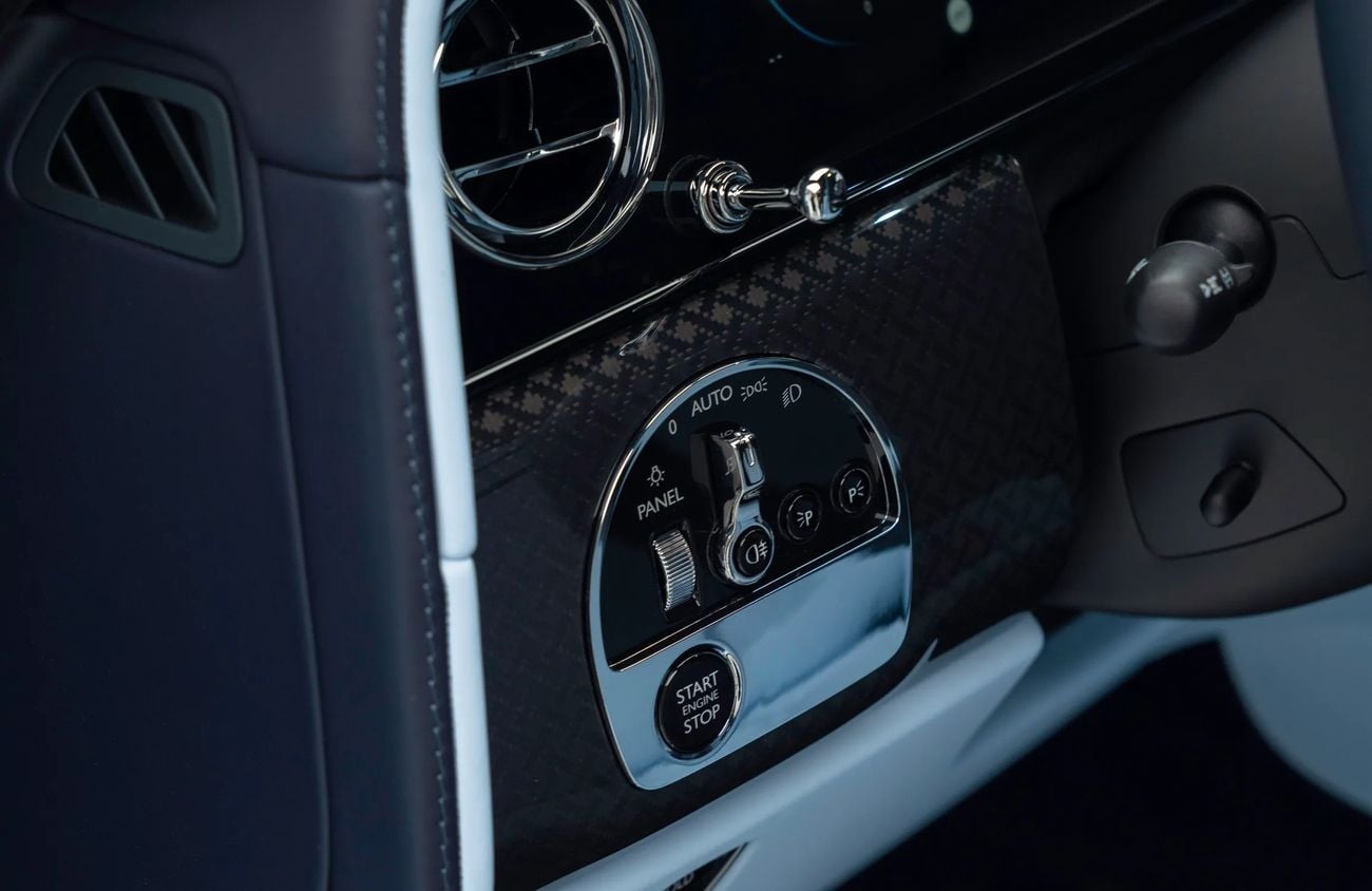 رولز رويس كولينان 6.75L V12 Twin-Turbocharged Engine