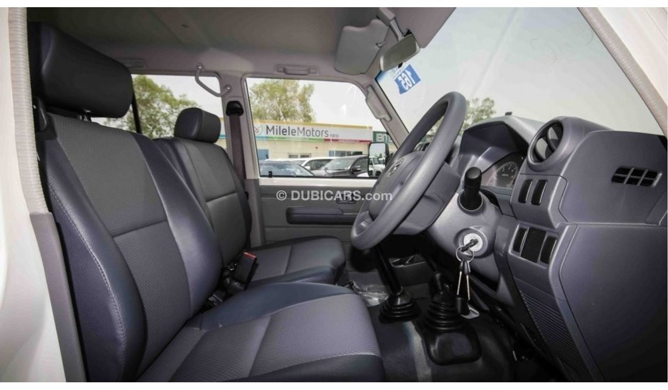 Toyota Land Cruiser Hardtop 5 Door 4.2L Diesel M/T RHD