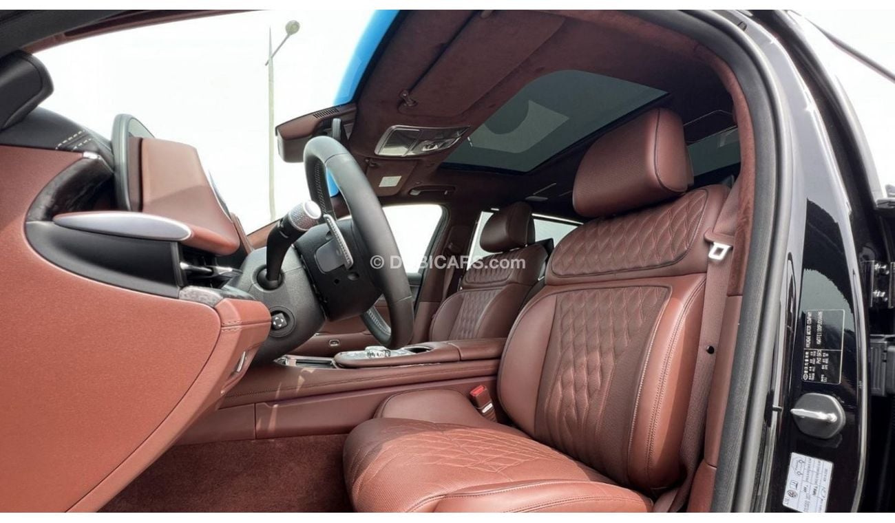 جينيسس G90 Royal Long AWD V6 GCC Like New