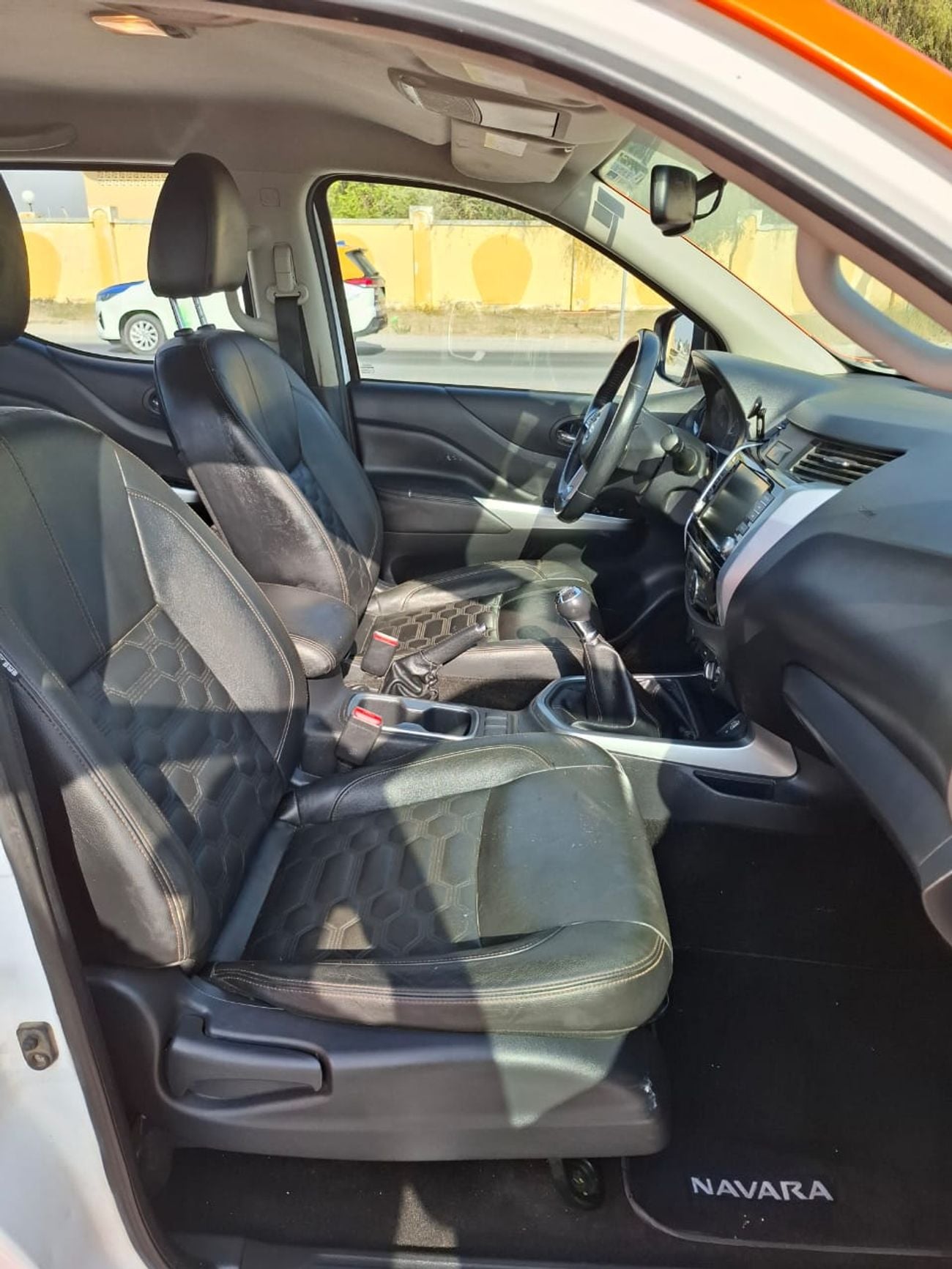 Nissan Navara 2024 Nissan Navara Manual petrol full option excellent condition *original white*