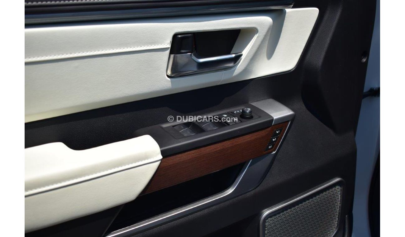 Toyota Sequoia Capstone Hybrid V6 3.5L Turbo 4wd Automatic. UAE Registration +10%