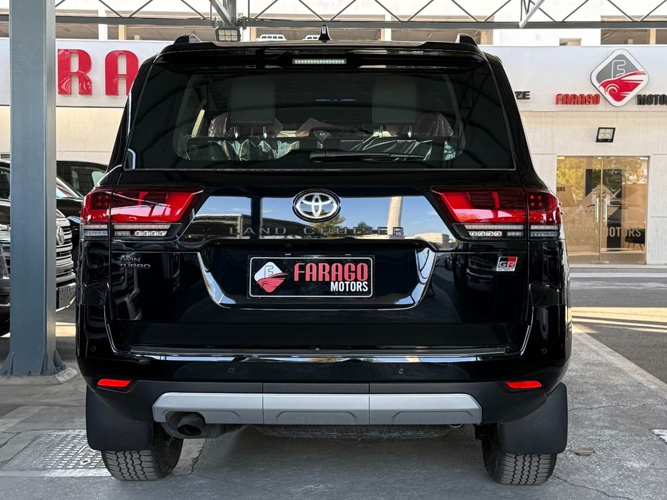 Toyota Land Cruiser 2026 TOYOTA LAND CRUISER GR SPORT 3.5 TWIN TURBO **EXPORT ONLY**التصدير فقط خارج الخليج***