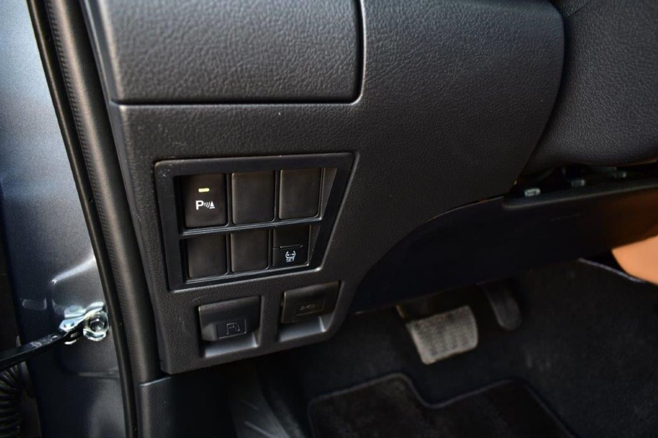 Toyota Fortuner 2025 MODEL TOYOTA FORTUNER GXR LIMITED  2.7L PETROL 4WD 7 SEATER AUTOMATIC