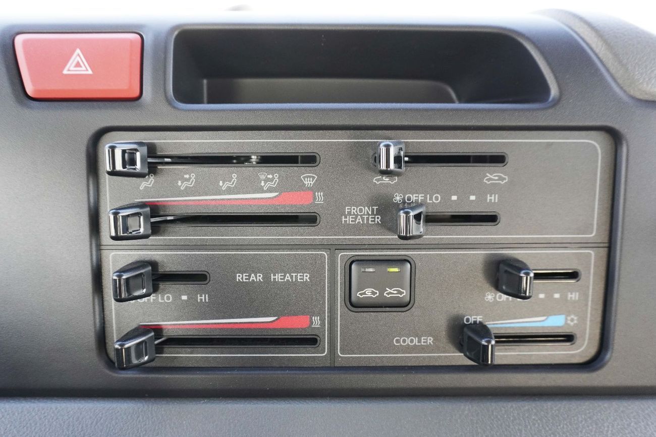 Toyota Coaster COASTER DIESEL 4.0L 2025